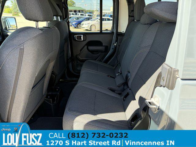 used 2025 Jeep Gladiator car, priced at $39,800
