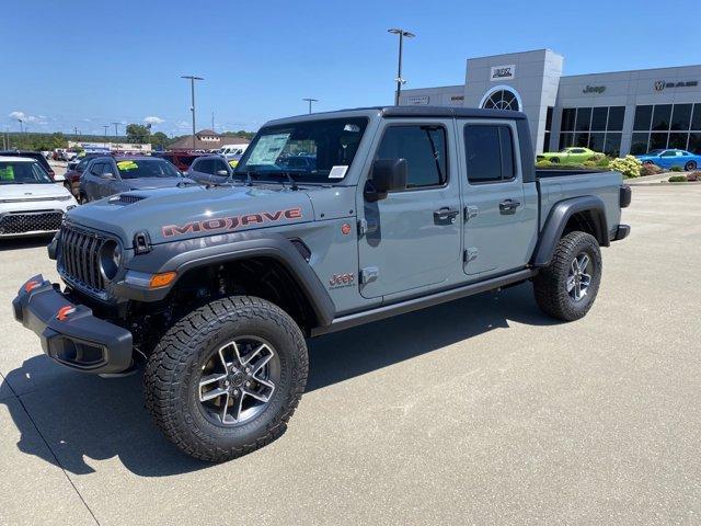 new 2024 Jeep Gladiator car, priced at $57,539