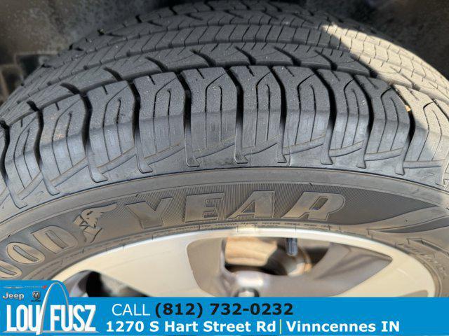 used 2021 Jeep Cherokee car, priced at $19,999