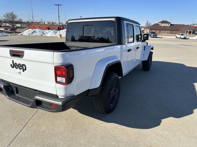 used 2024 Jeep Gladiator car, priced at $39,818