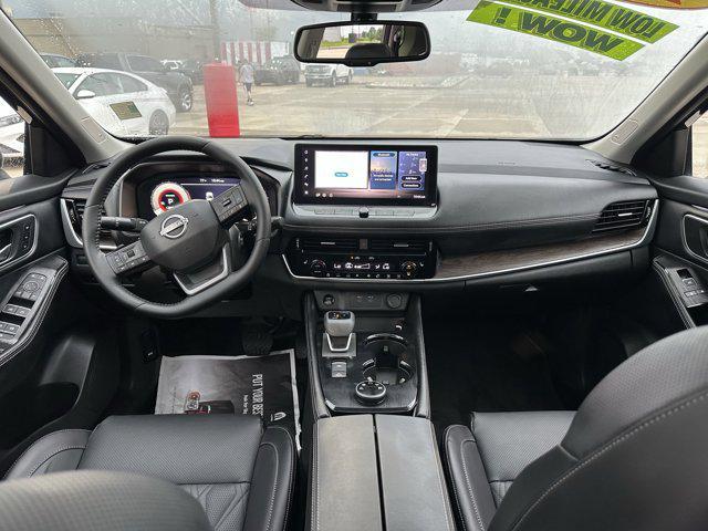 used 2025 Nissan Rogue car, priced at $39,499