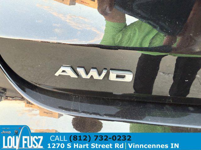 used 2024 Cadillac XT6 car, priced at $43,049