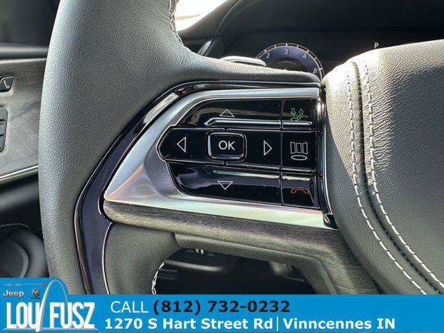 new 2025 Jeep Grand Cherokee car, priced at $64,379