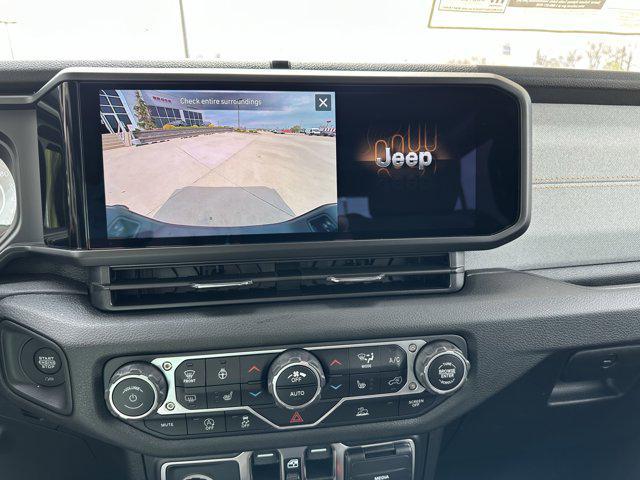 new 2025 Jeep Gladiator car, priced at $49,653