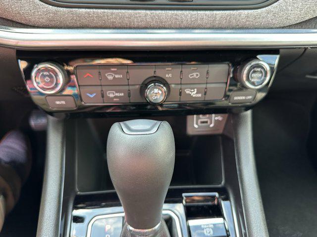 new 2025 Jeep Compass car, priced at $29,332