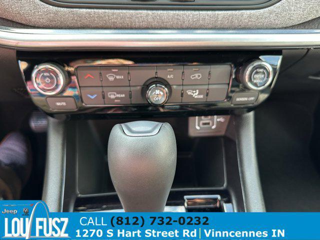 new 2025 Jeep Compass car, priced at $27,681