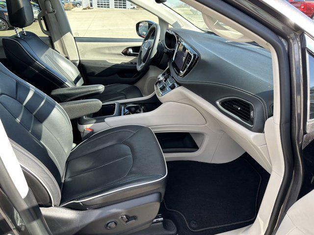 used 2023 Chrysler Pacifica car, priced at $40,795