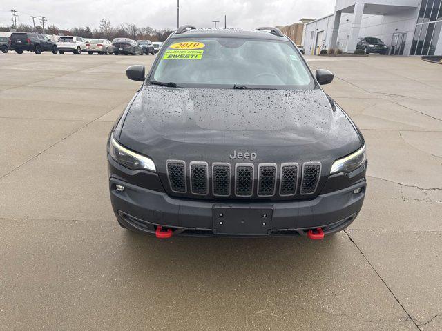 used 2019 Jeep Cherokee car, priced at $23,825