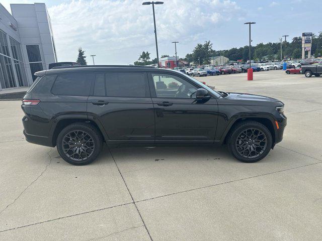 new 2024 Jeep Grand Cherokee L car, priced at $68,036