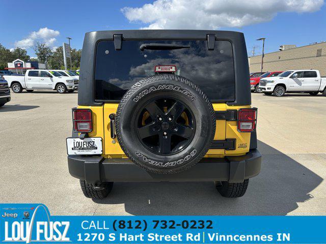 used 2015 Jeep Wrangler Unlimited car, priced at $15,752