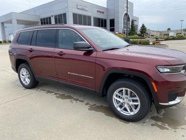 new 2024 Jeep Grand Cherokee L car, priced at $43,301