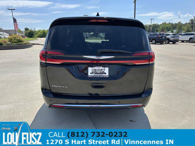 used 2024 Chrysler Pacifica car, priced at $27,984