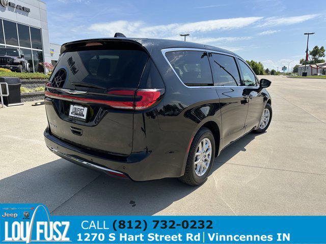 used 2024 Chrysler Pacifica car, priced at $27,984