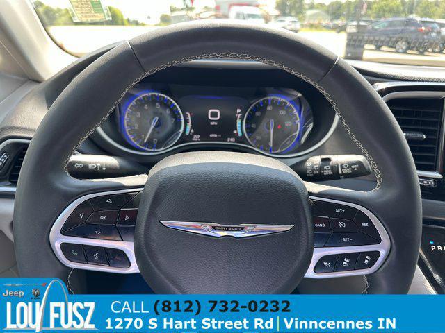 used 2024 Chrysler Pacifica car, priced at $27,984