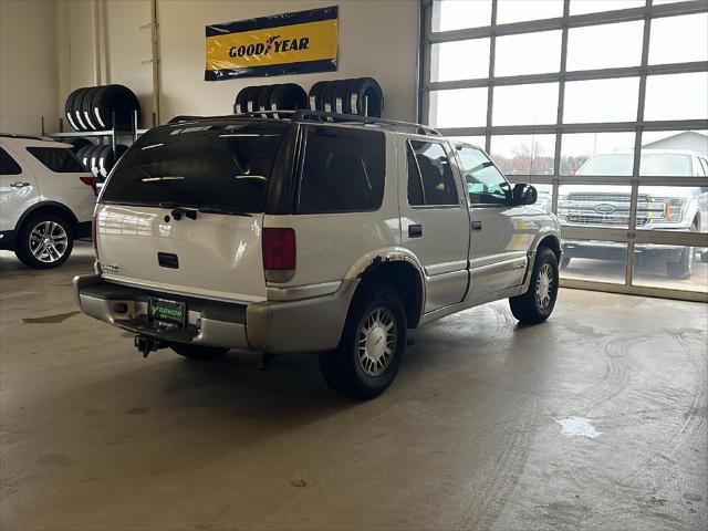 used 2001 GMC Jimmy car, priced at $2,999