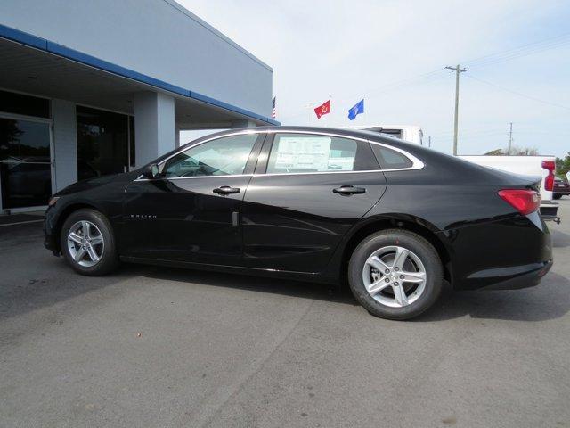 new 2025 Chevrolet Malibu car, priced at $27,245