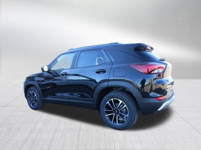 new 2025 Chevrolet TrailBlazer car, priced at $28,475