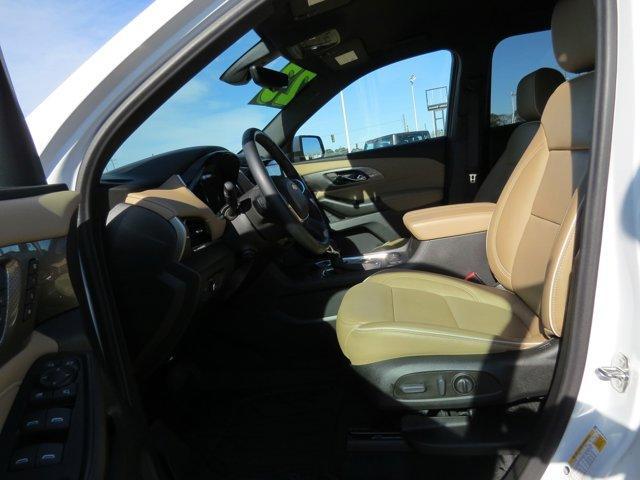 used 2023 Chevrolet Traverse car, priced at $39,998