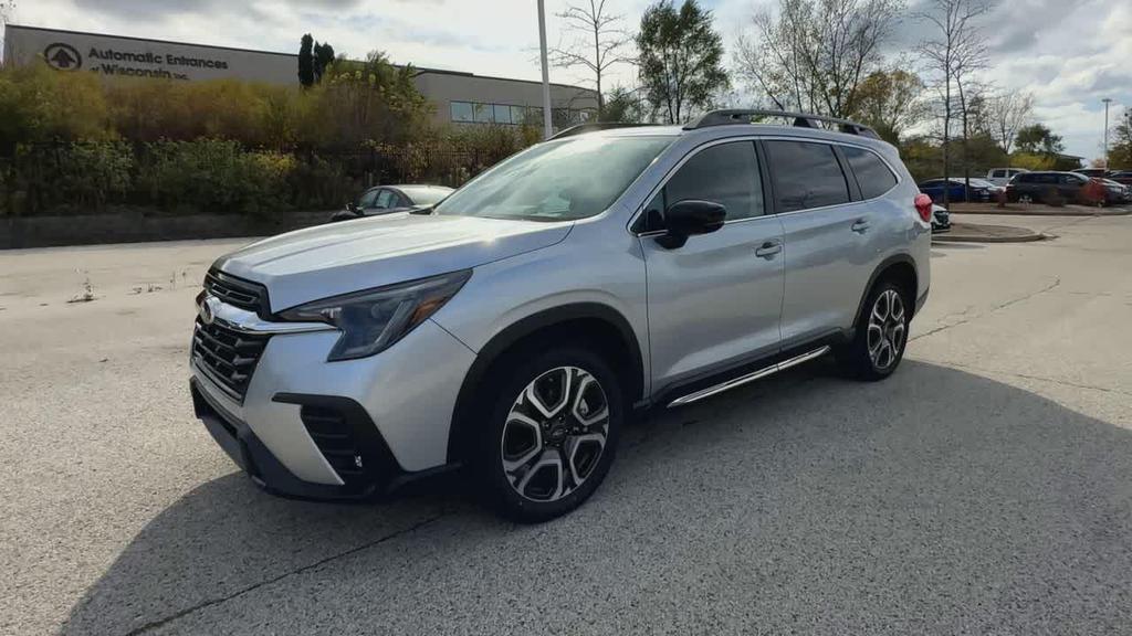 used 2025 Subaru Ascent car, priced at $42,803