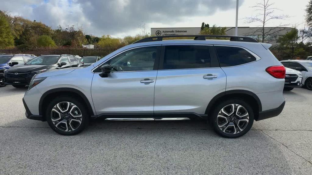 used 2025 Subaru Ascent car, priced at $42,803