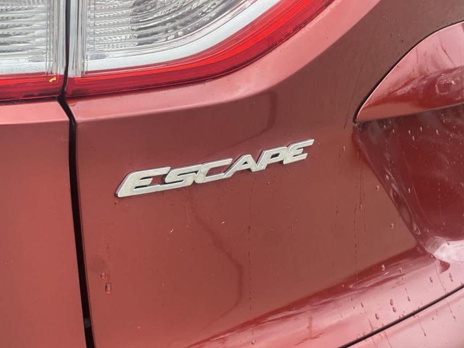 used 2014 Ford Escape car, priced at $11,614