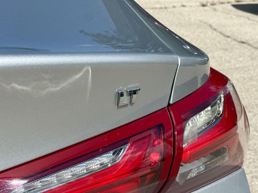 used 2021 Chevrolet Malibu car, priced at $13,456