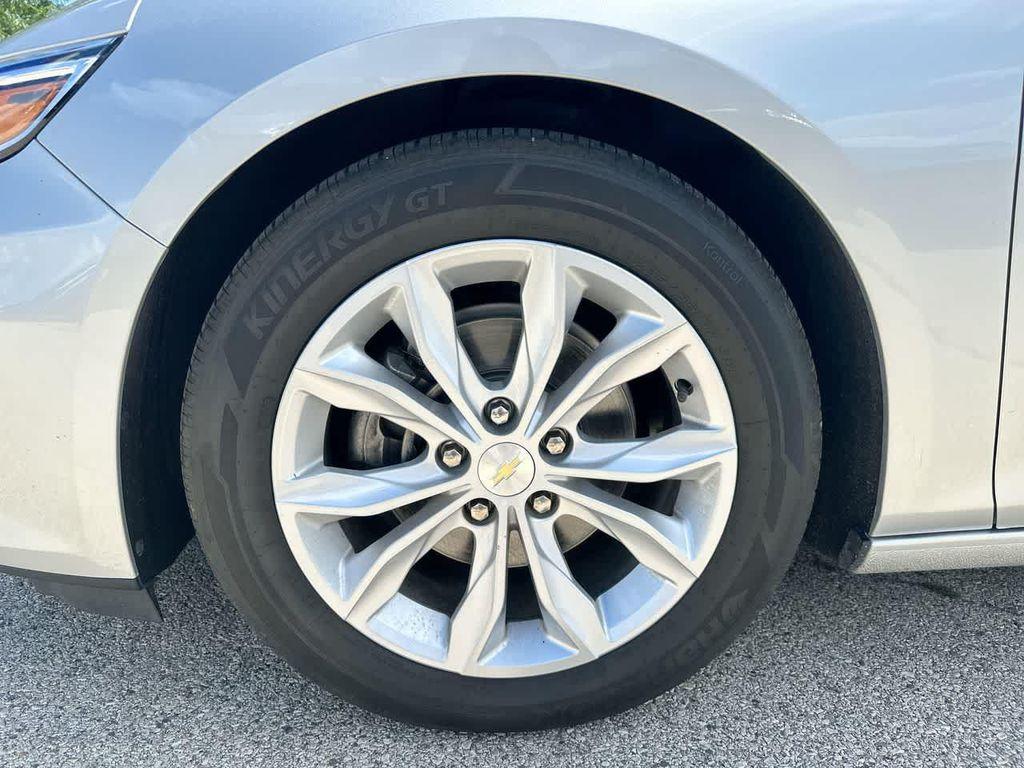 used 2021 Chevrolet Malibu car, priced at $13,456
