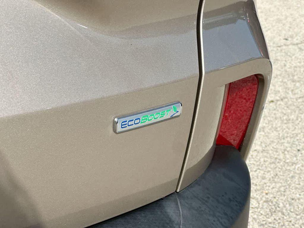 used 2020 Ford Escape car, priced at $13,622