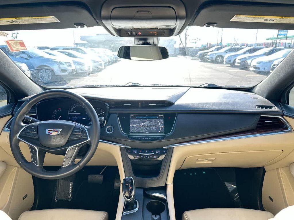 used 2017 Cadillac XT5 car, priced at $17,966