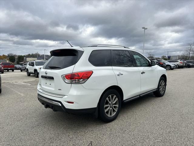 used 2015 Nissan Pathfinder car, priced at $9,933