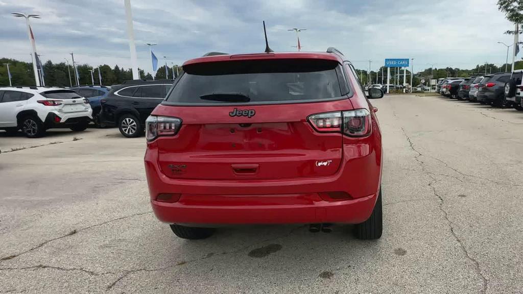 used 2022 Jeep Compass car, priced at $21,663