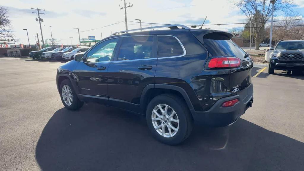 used 2015 Jeep Cherokee car, priced at $11,988