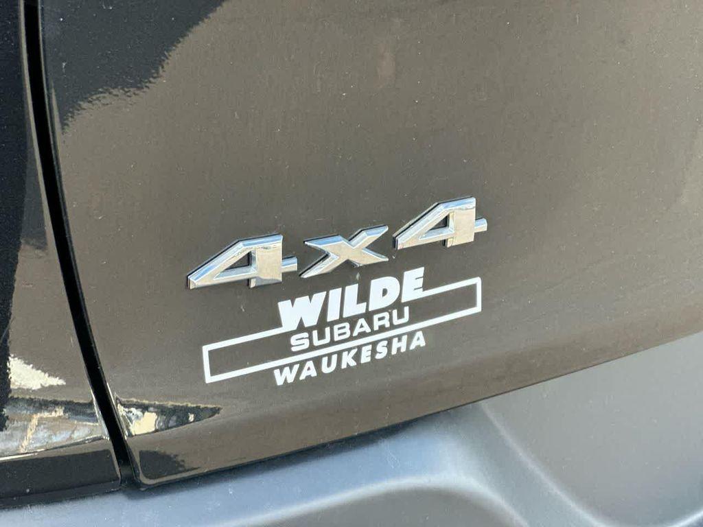 used 2015 Jeep Cherokee car, priced at $11,988