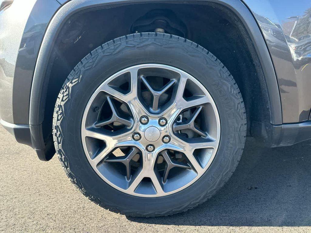 used 2020 Jeep Grand Cherokee car, priced at $17,898