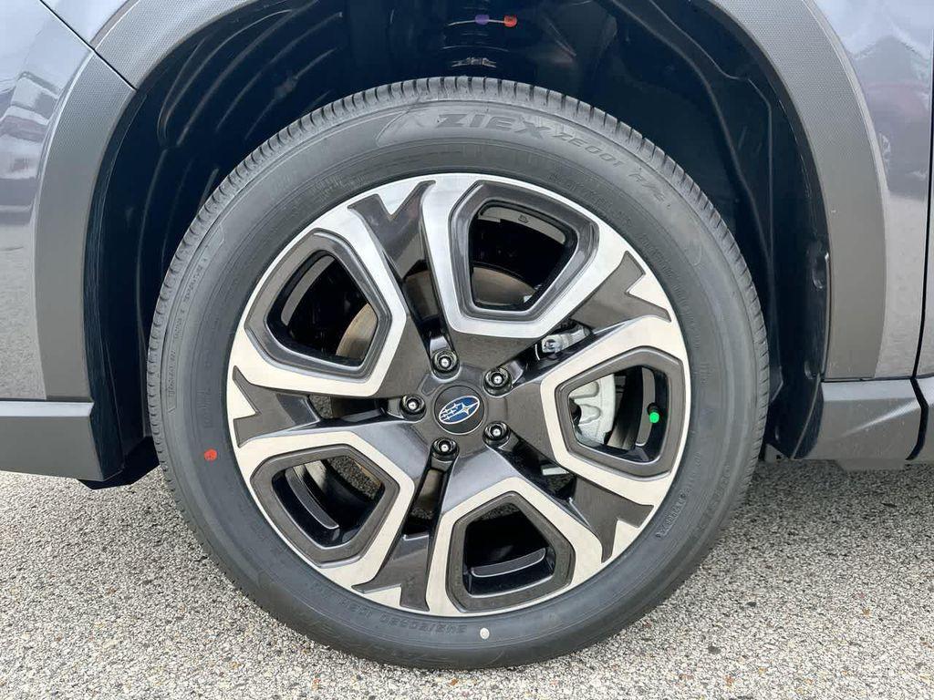 new 2025 Subaru Ascent car, priced at $49,798