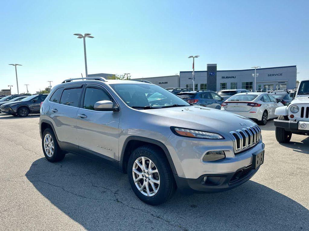 used 2016 Jeep Cherokee car, priced at $10,622