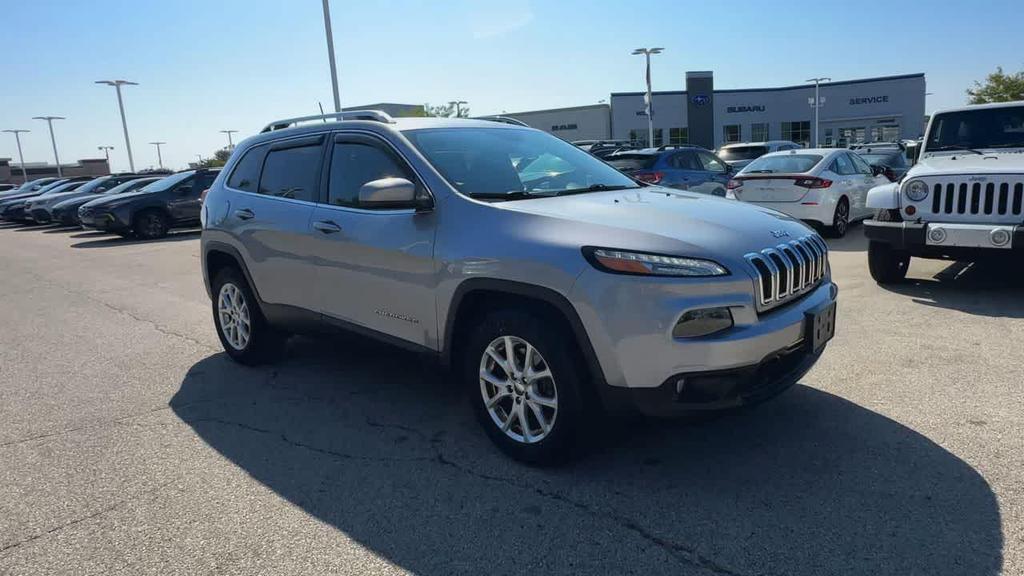 used 2016 Jeep Cherokee car, priced at $10,622