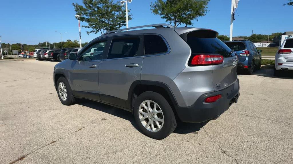 used 2016 Jeep Cherokee car, priced at $10,622