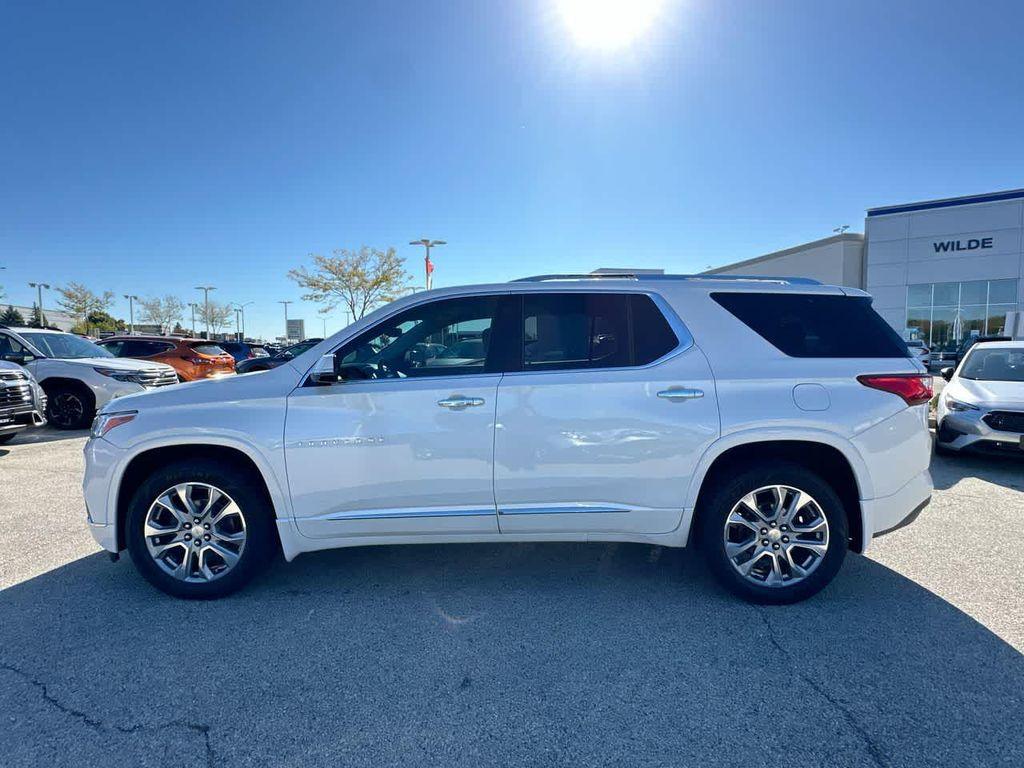 used 2018 Chevrolet Traverse car, priced at $21,910