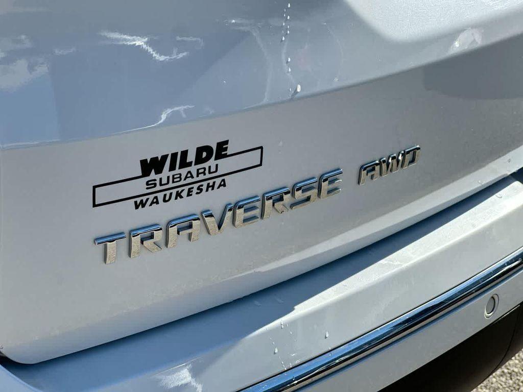 used 2018 Chevrolet Traverse car, priced at $21,910