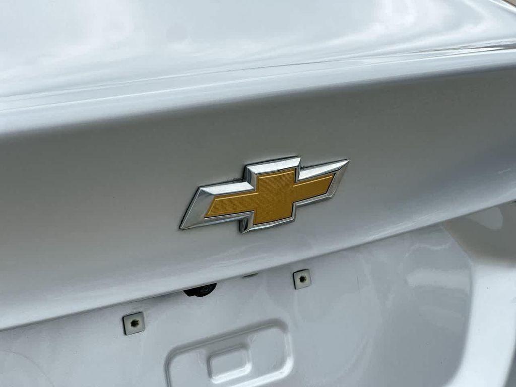 used 2020 Chevrolet Malibu car, priced at $15,833