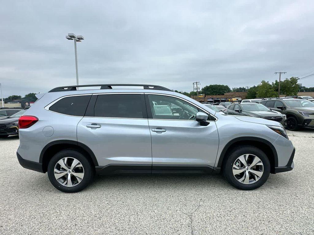 new 2025 Subaru Ascent car, priced at $41,924