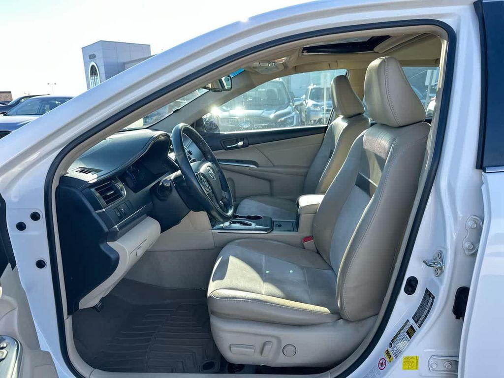 used 2013 Toyota Camry Hybrid car, priced at $9,988