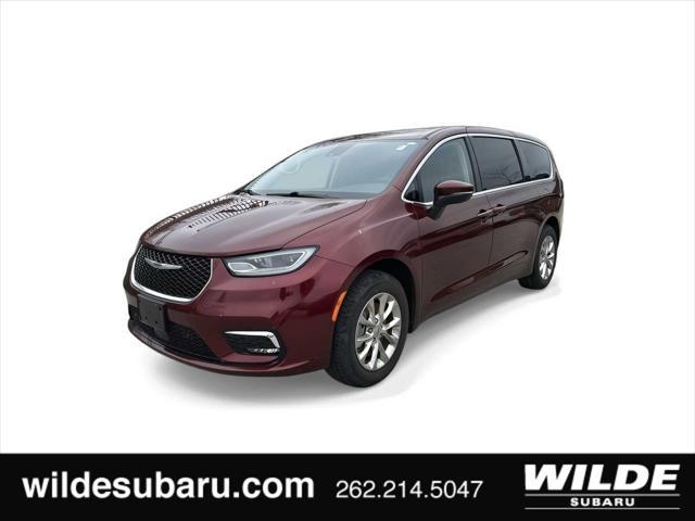 used 2023 Chrysler Pacifica car