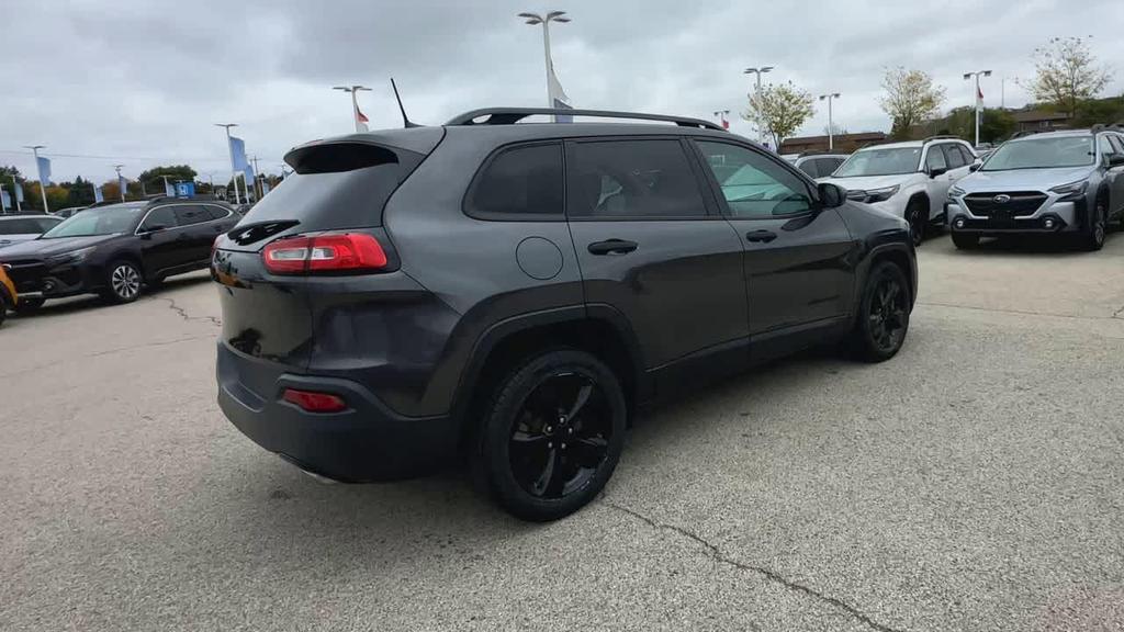 used 2016 Jeep Cherokee car, priced at $13,959