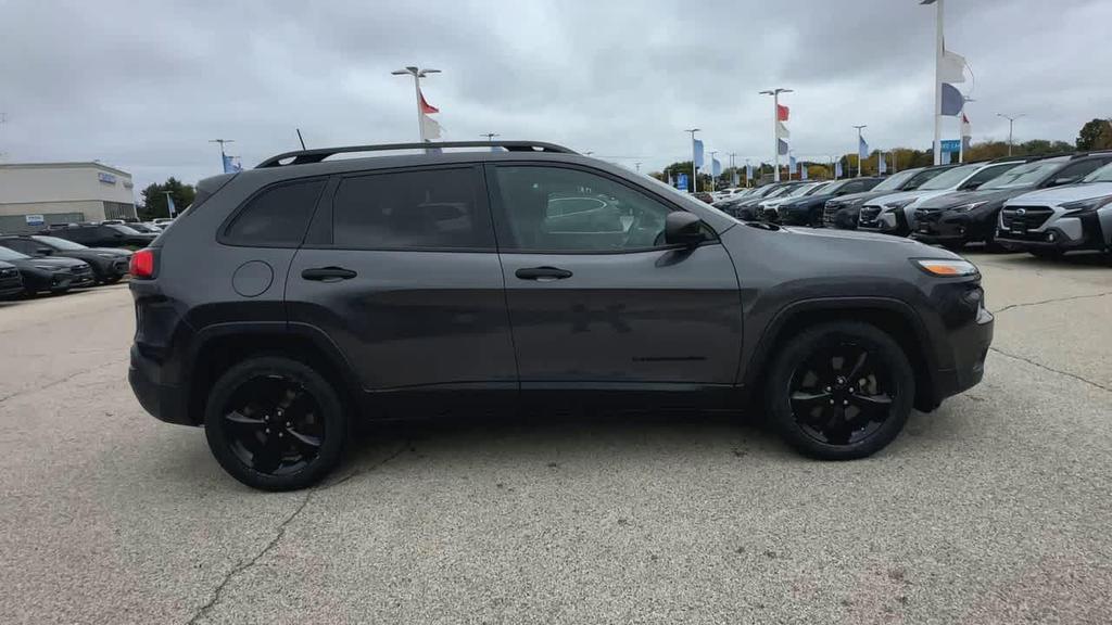 used 2016 Jeep Cherokee car, priced at $13,959