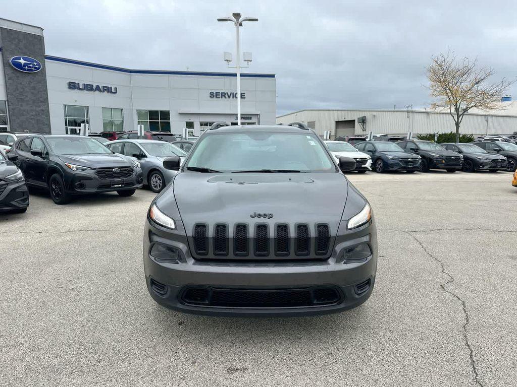 used 2016 Jeep Cherokee car, priced at $13,959