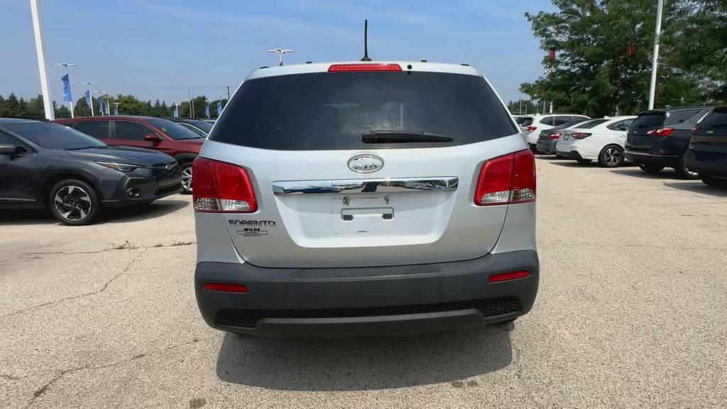 used 2011 Kia Sorento car, priced at $5,276