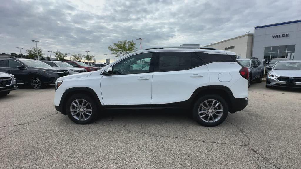 used 2022 GMC Terrain car, priced at $21,493