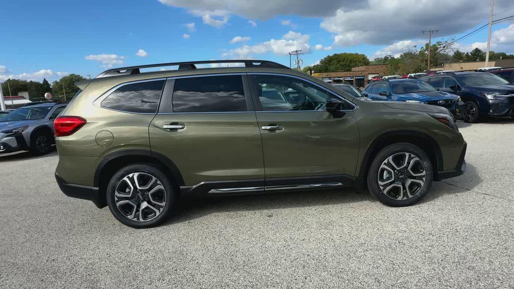 new 2025 Subaru Ascent car, priced at $49,924